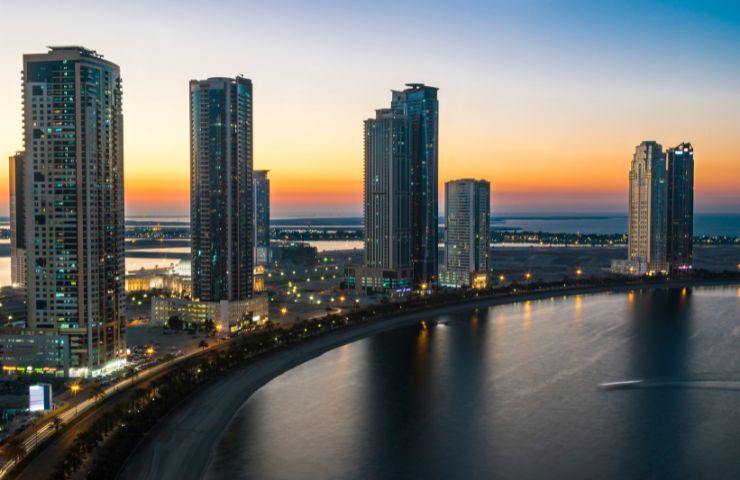 Emergency Car Battery Jumpstart in Sharjah Fast, Support from Battfix